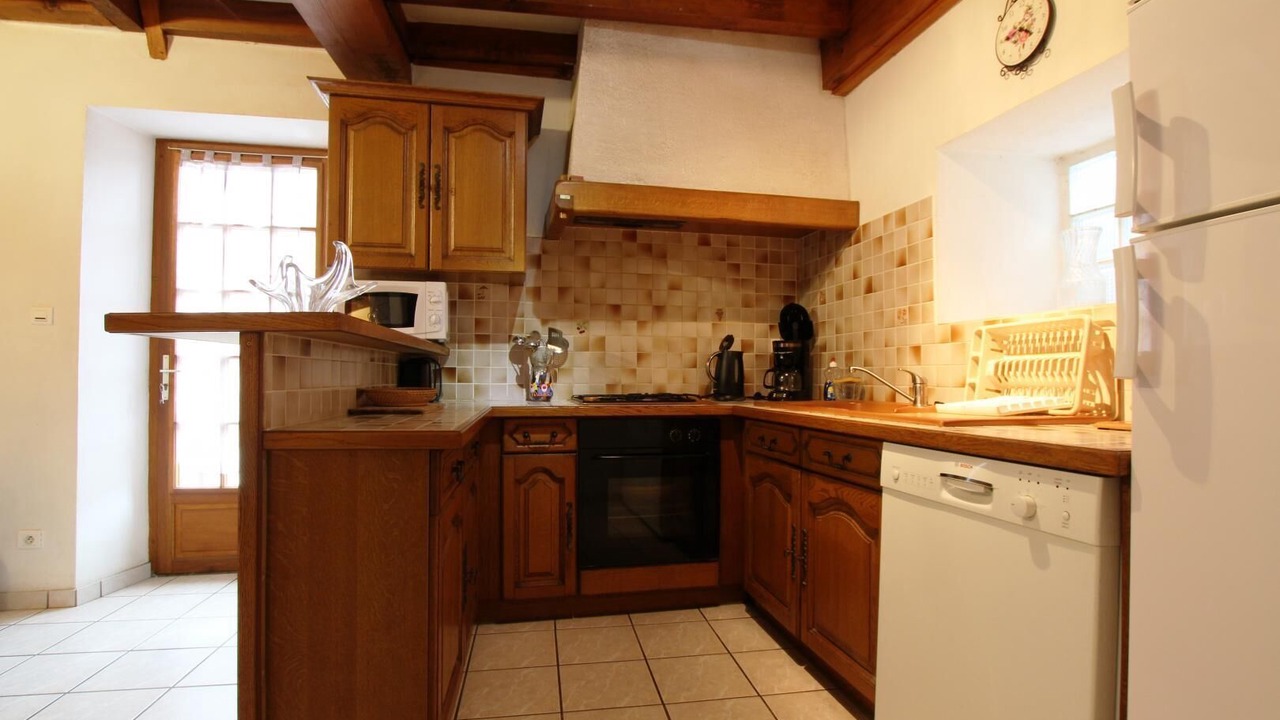 Photo of Kitchen in Escot
