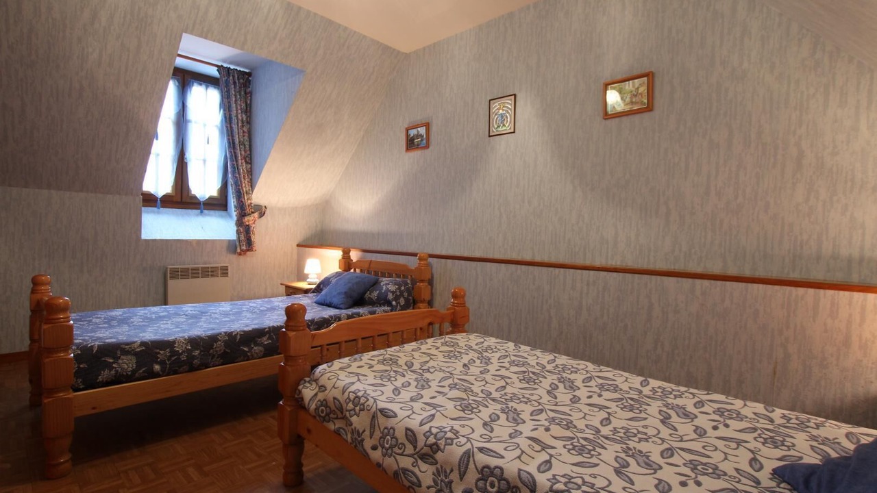 Photo of Bedroom in Escot