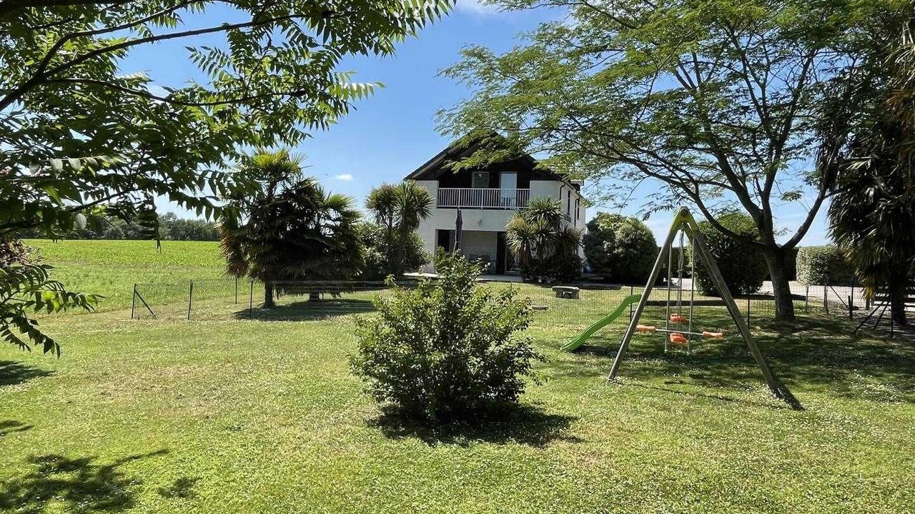 Photo of Others in Morlaas