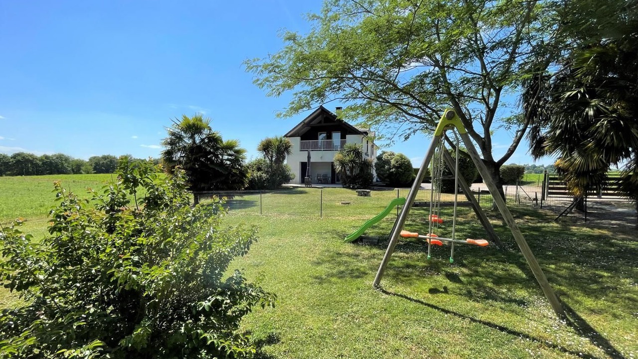 Photo of Others in Morlaas