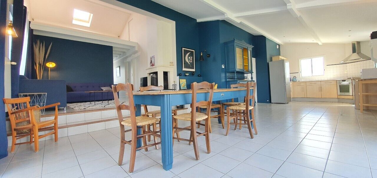 Photo of Others in Came