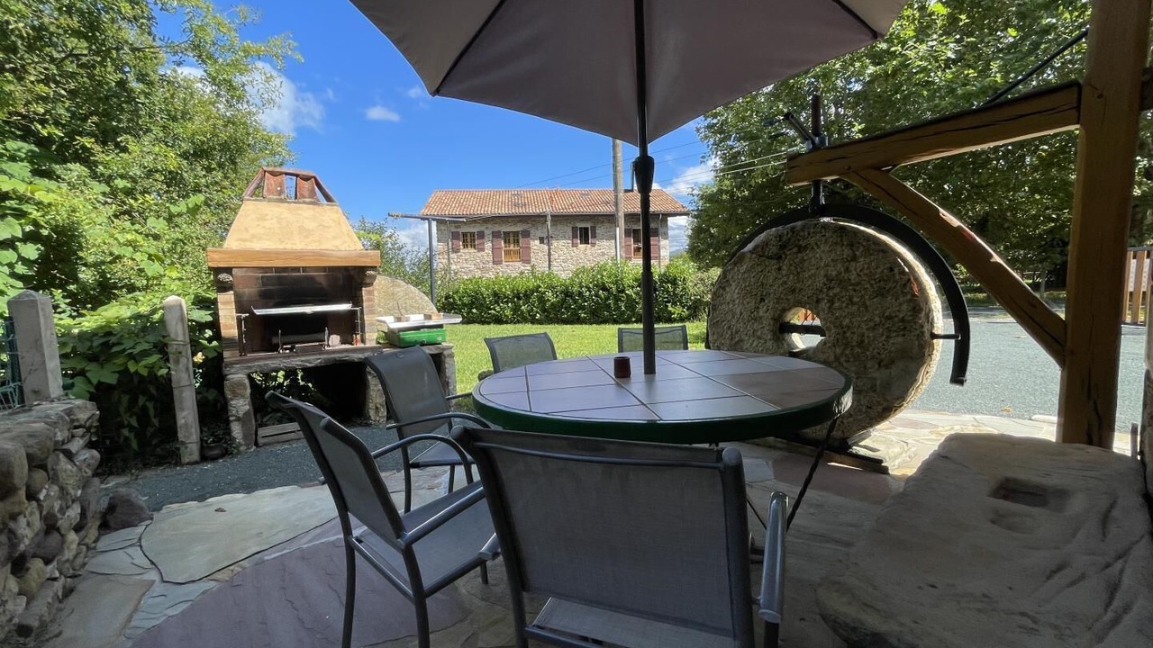 Photo of Outdoor in Sare