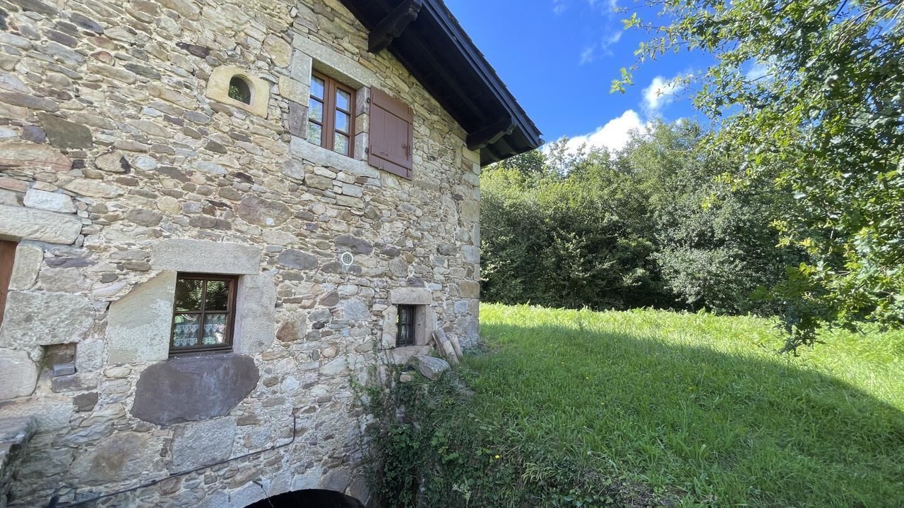 Photo of Outdoor in Sare