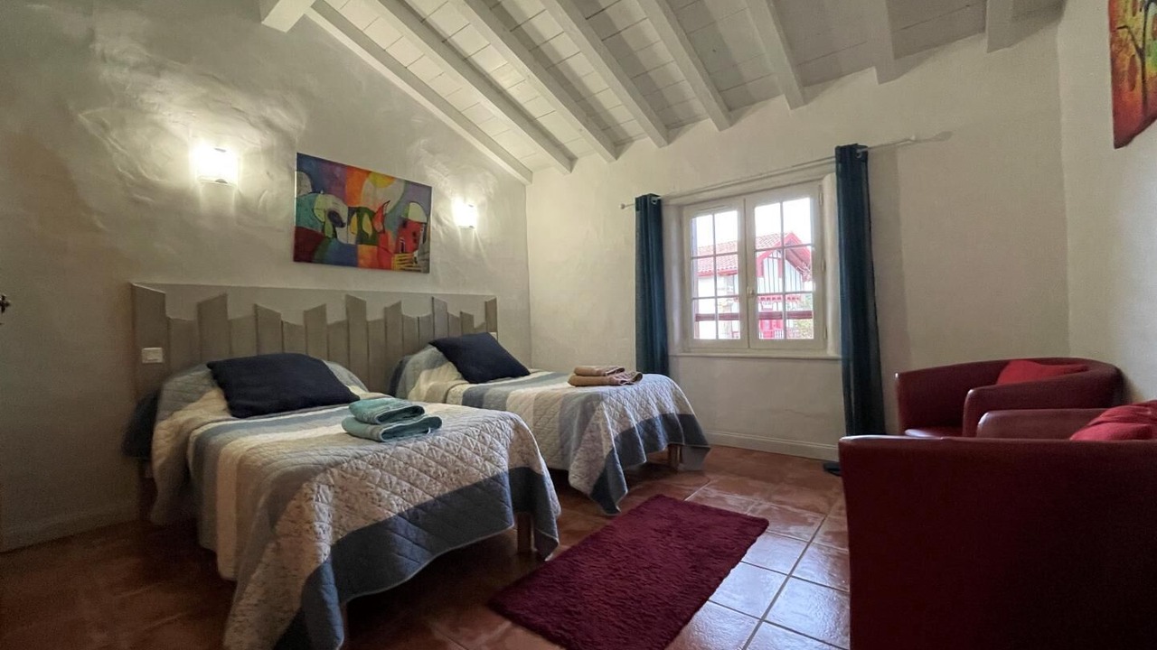 Photo of Bedroom in Sare