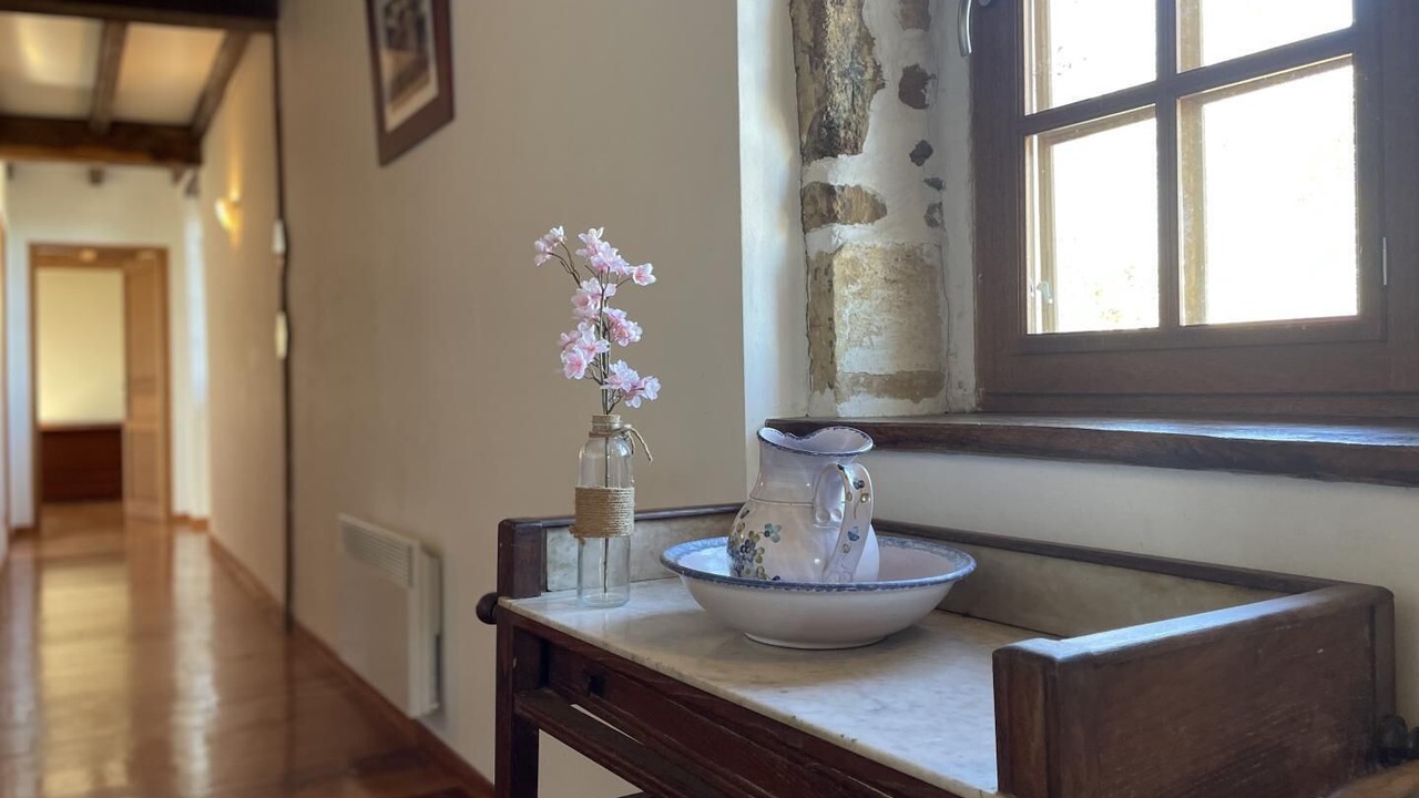 Photo of Others in Urt