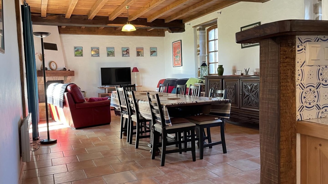 Photo of Others in Urt