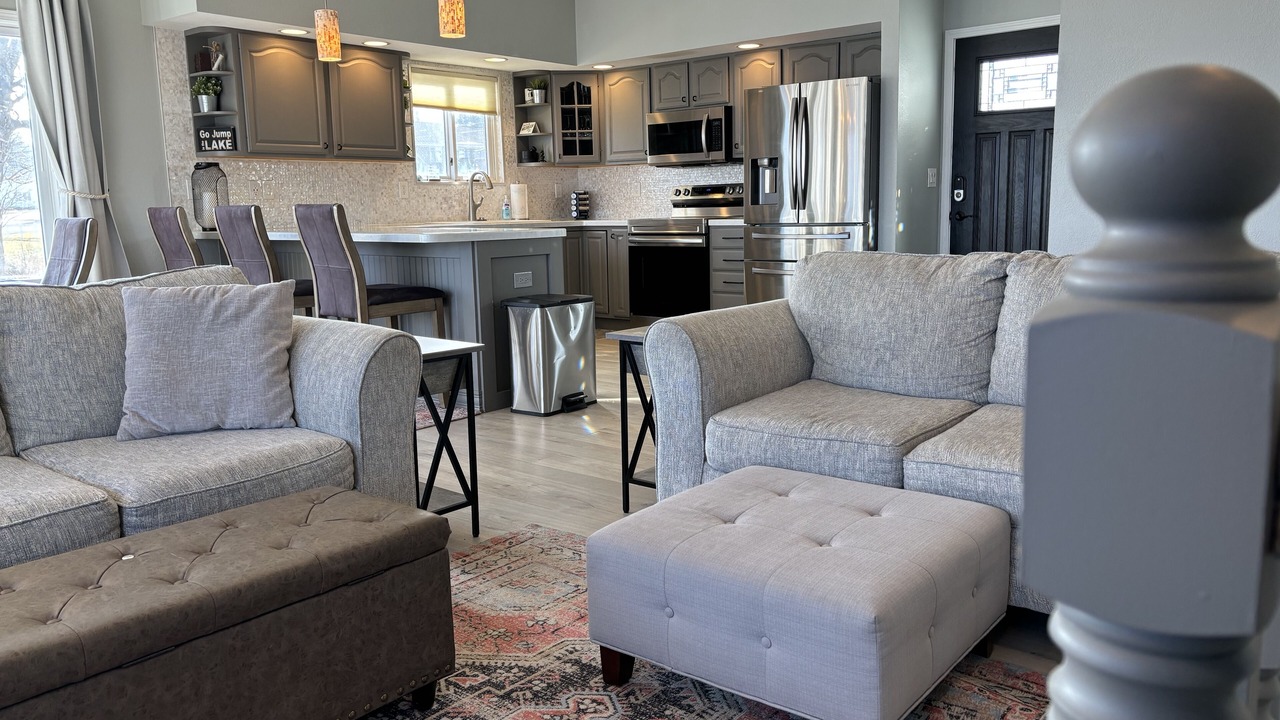 Photo of Livingroom in Houghton Lake