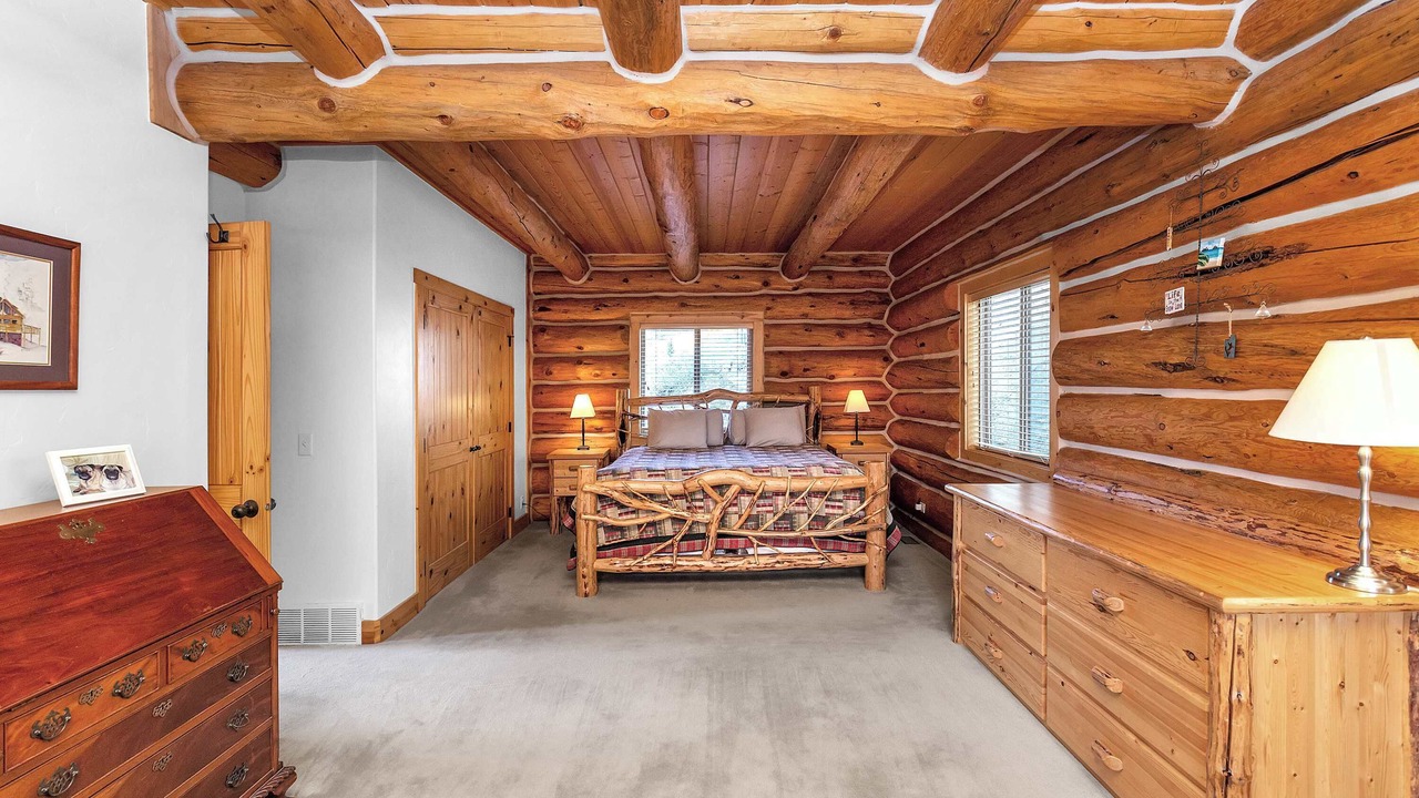 Photo of Bedroom in Powder Mountain