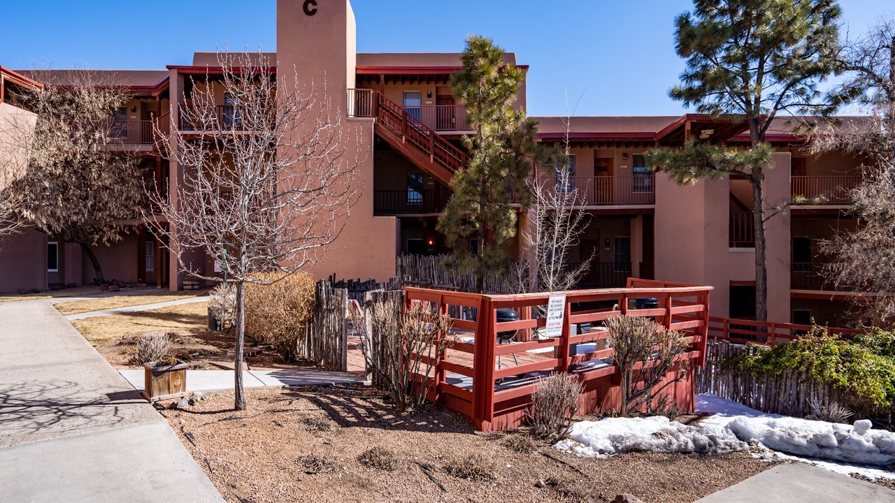 Photo of Others in Santa Fe