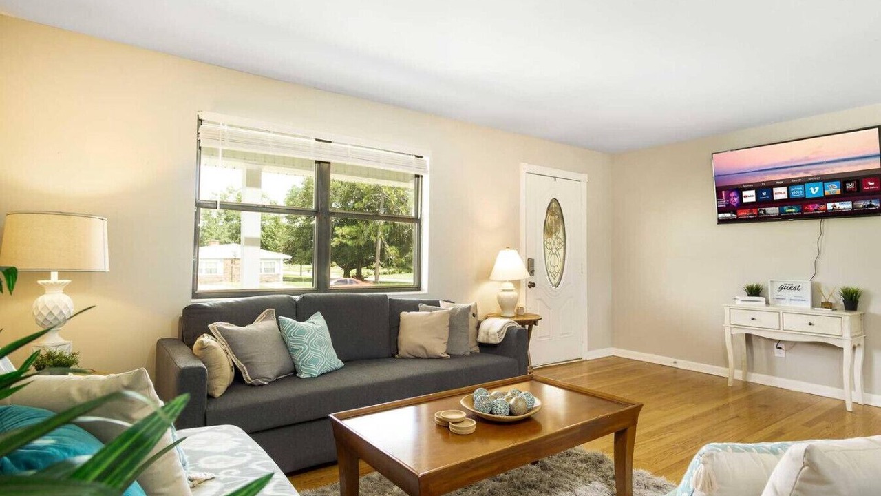 Photo of Livingroom in Arlington