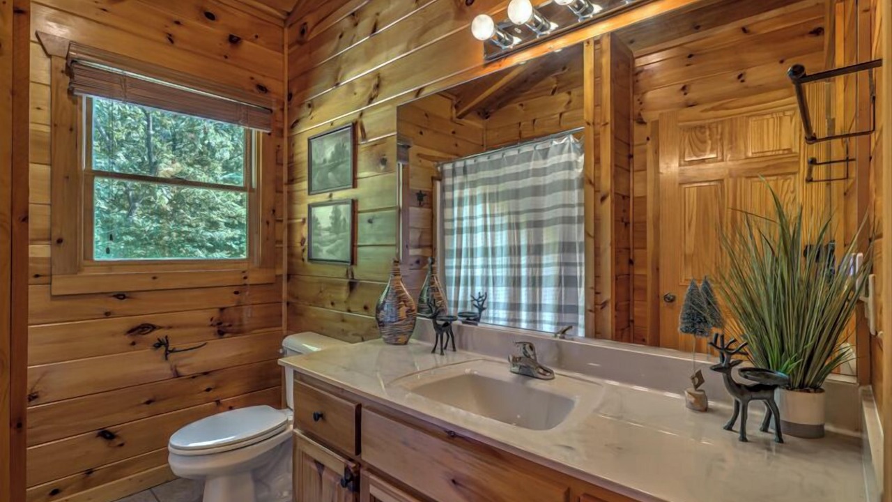 Photo of Bathroom in Necowa Cove