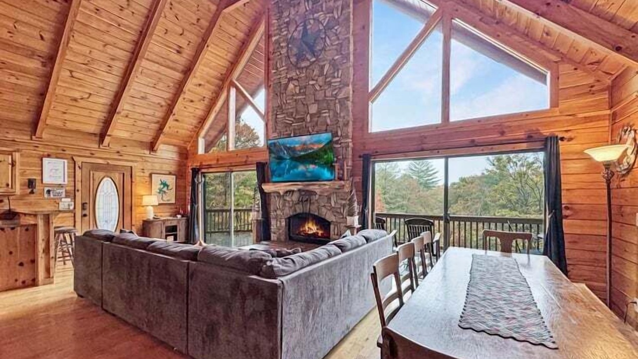 Photo of Livingroom in Necowa Cove