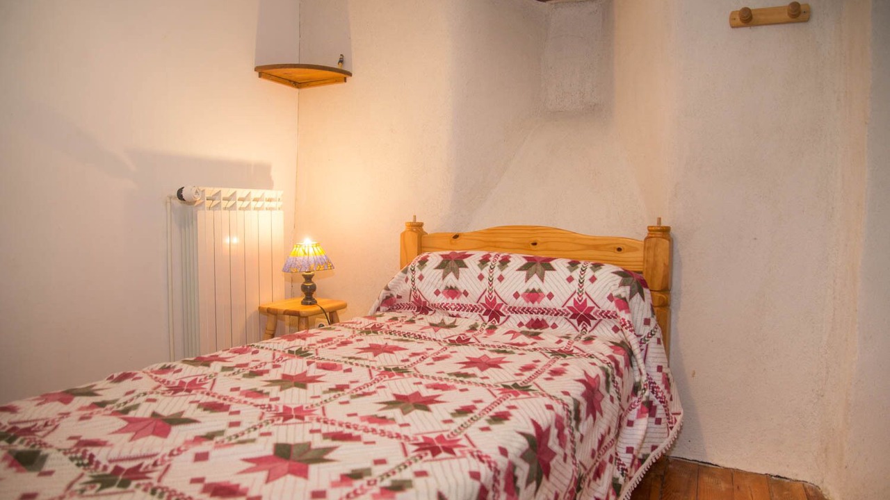 Photo of Bedroom in Pied-de-Borne