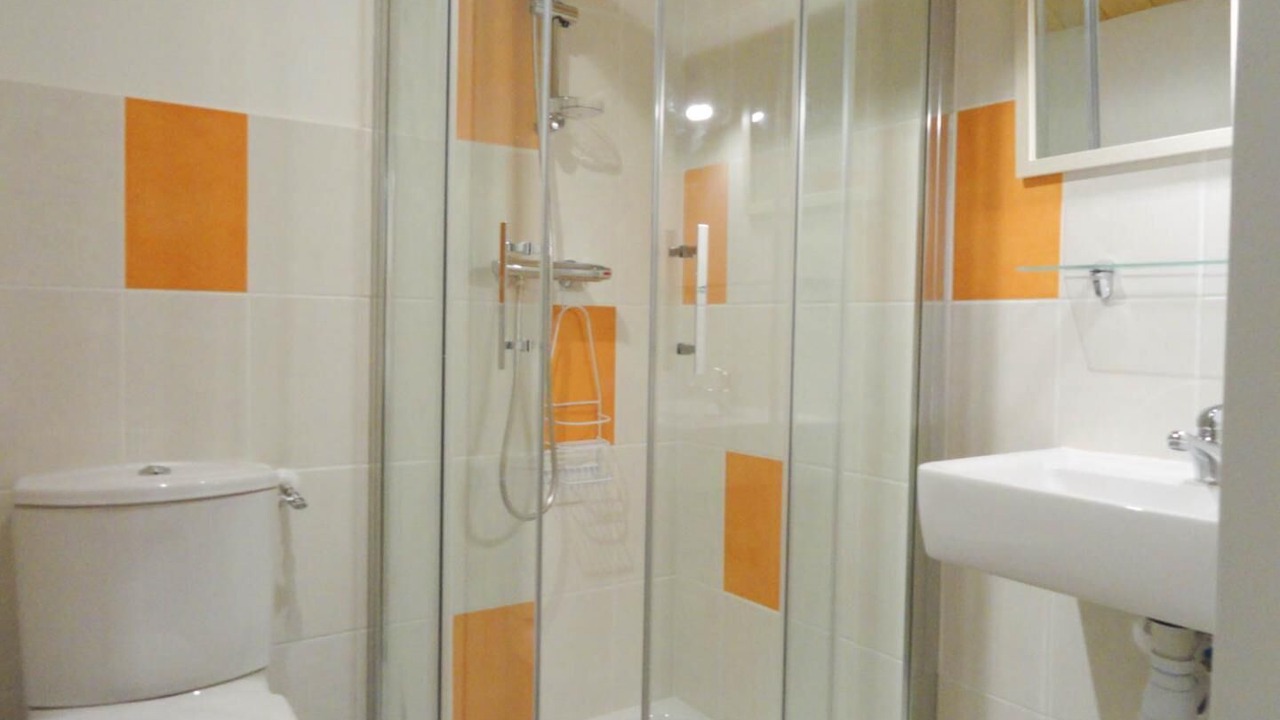 Photo of Bathroom in Saint-Pierre-des-Tripiers