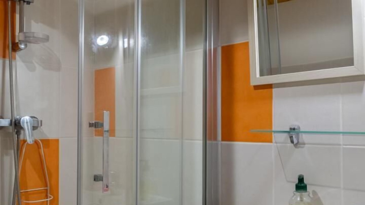 Photo of Bathroom in Saint-Pierre-des-Tripiers