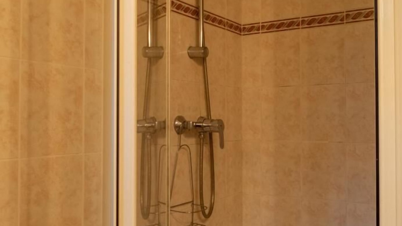 Photo of Bathroom in Saint-Pierre-des-Tripiers