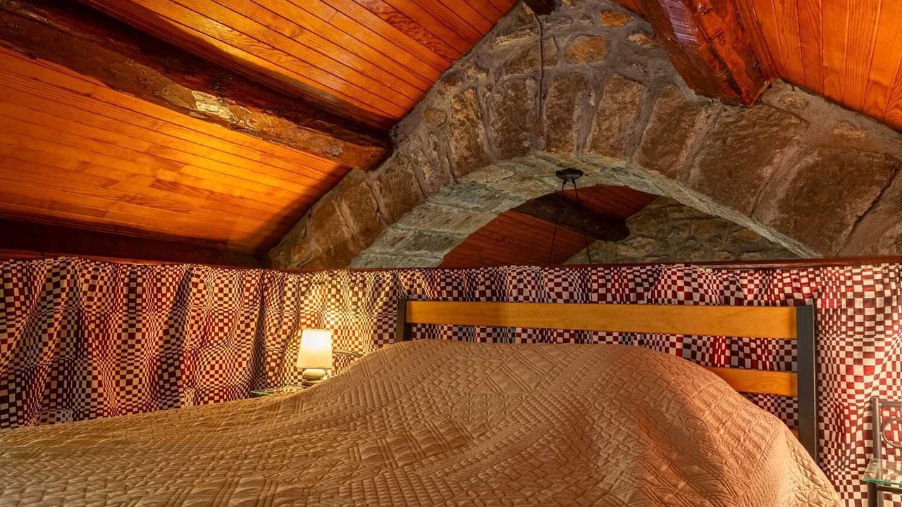 Photo of Bedroom in Saint-Pierre-des-Tripiers