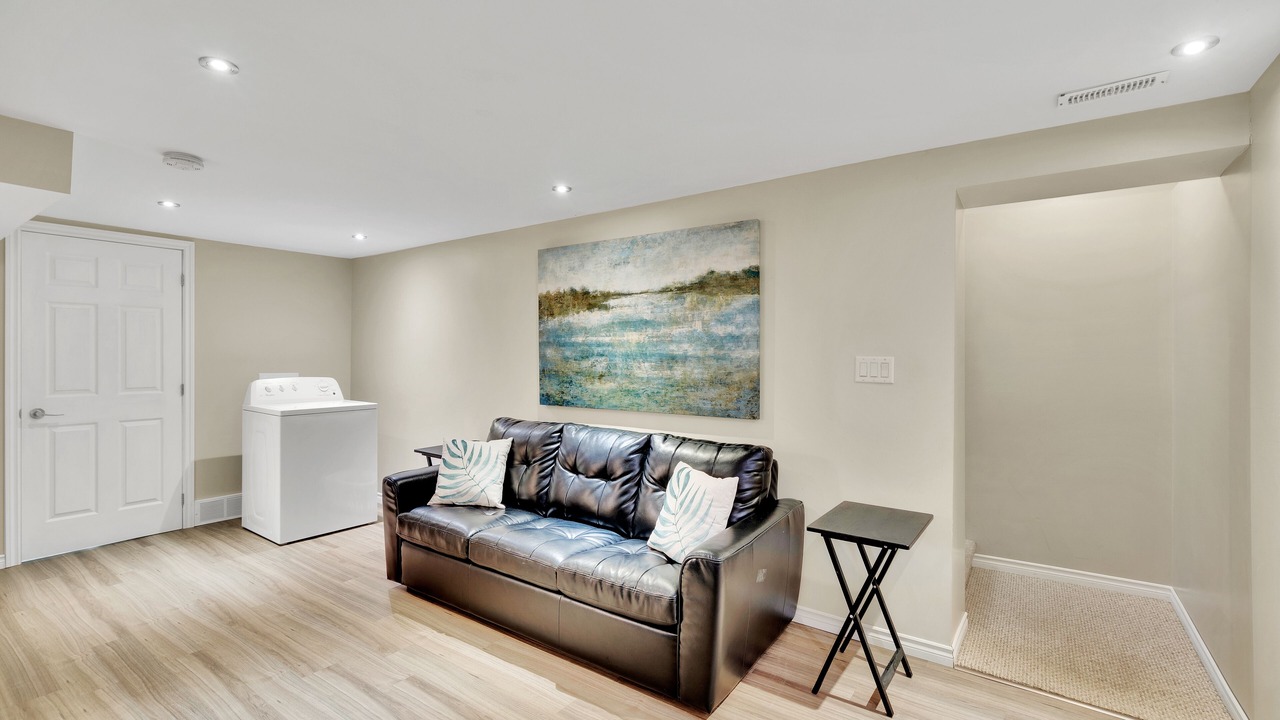 Photo of Livingroom in Leamington