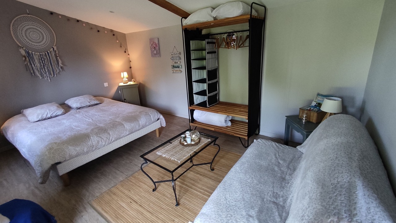 Photo of Bedroom in Fleury