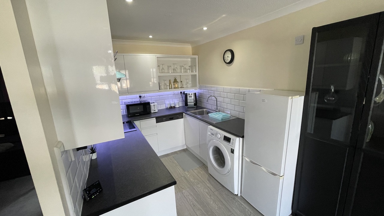 Photo of Others in Vange