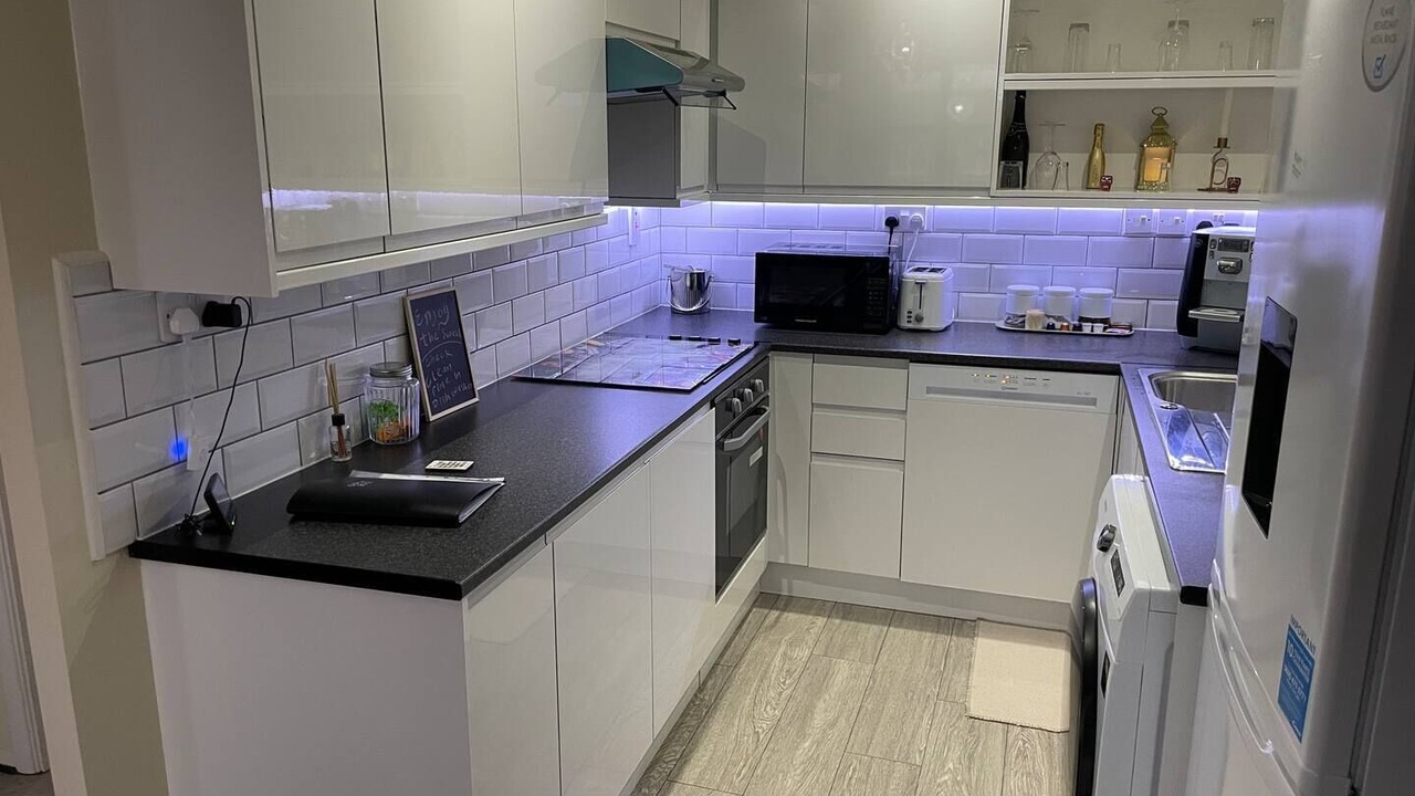 Photo of Others in Vange