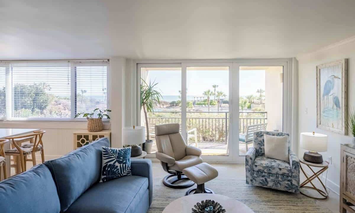Photo of Livingroom in Fernandina Beach