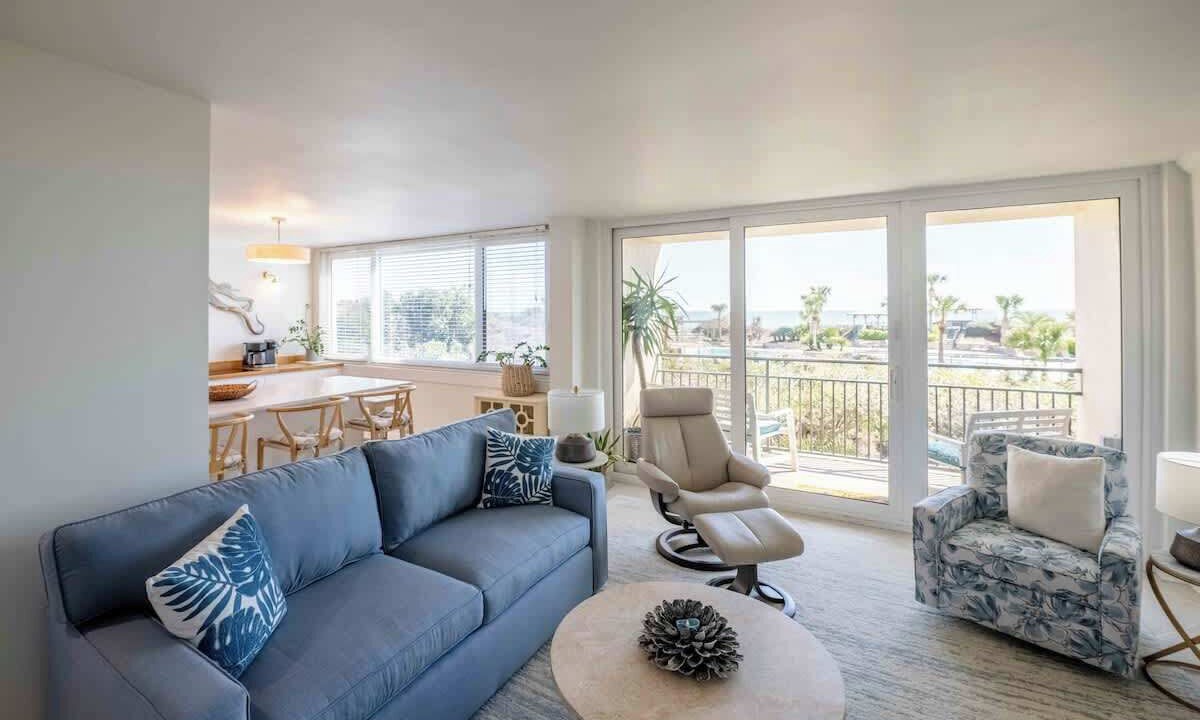 Photo of Livingroom in Fernandina Beach