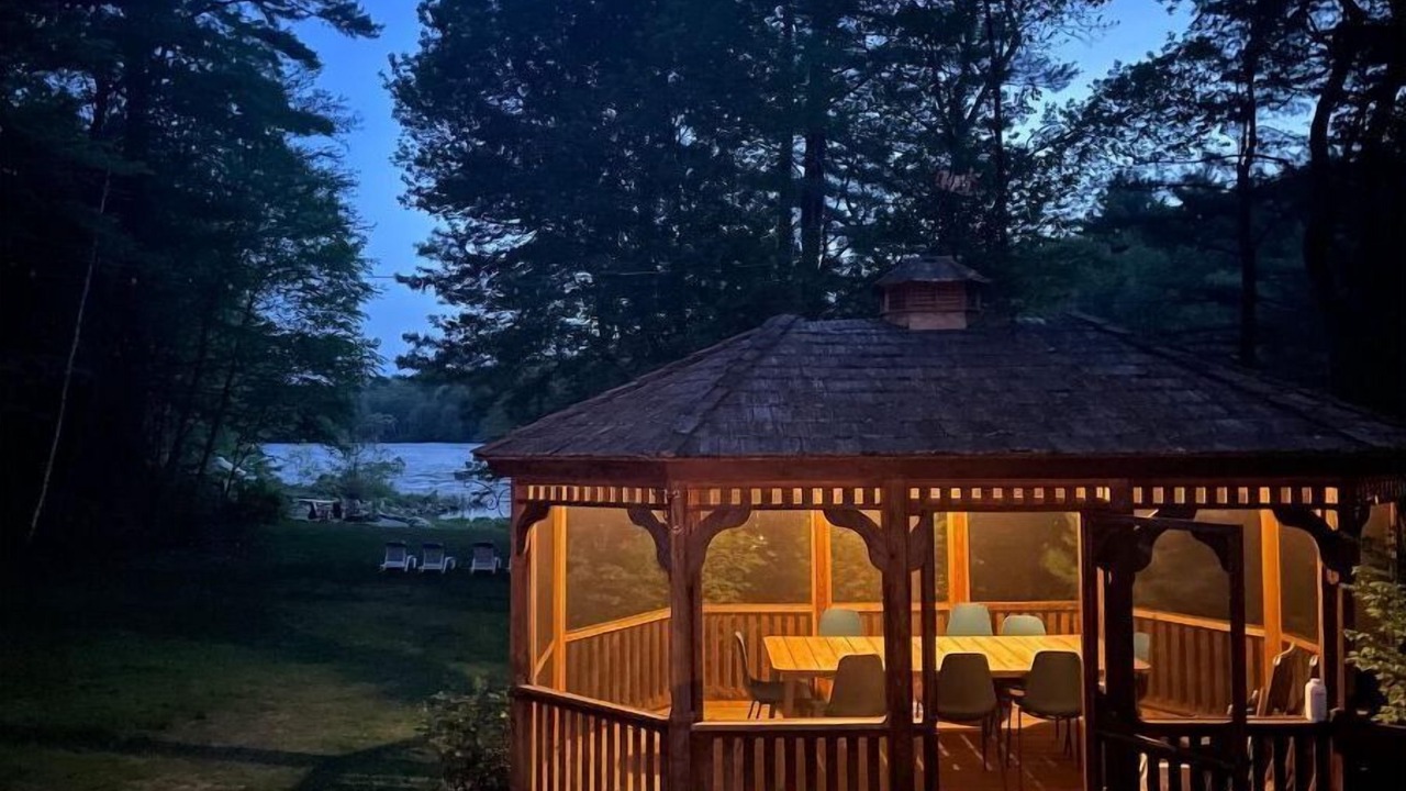 Photo of Outdoor in Woodstock