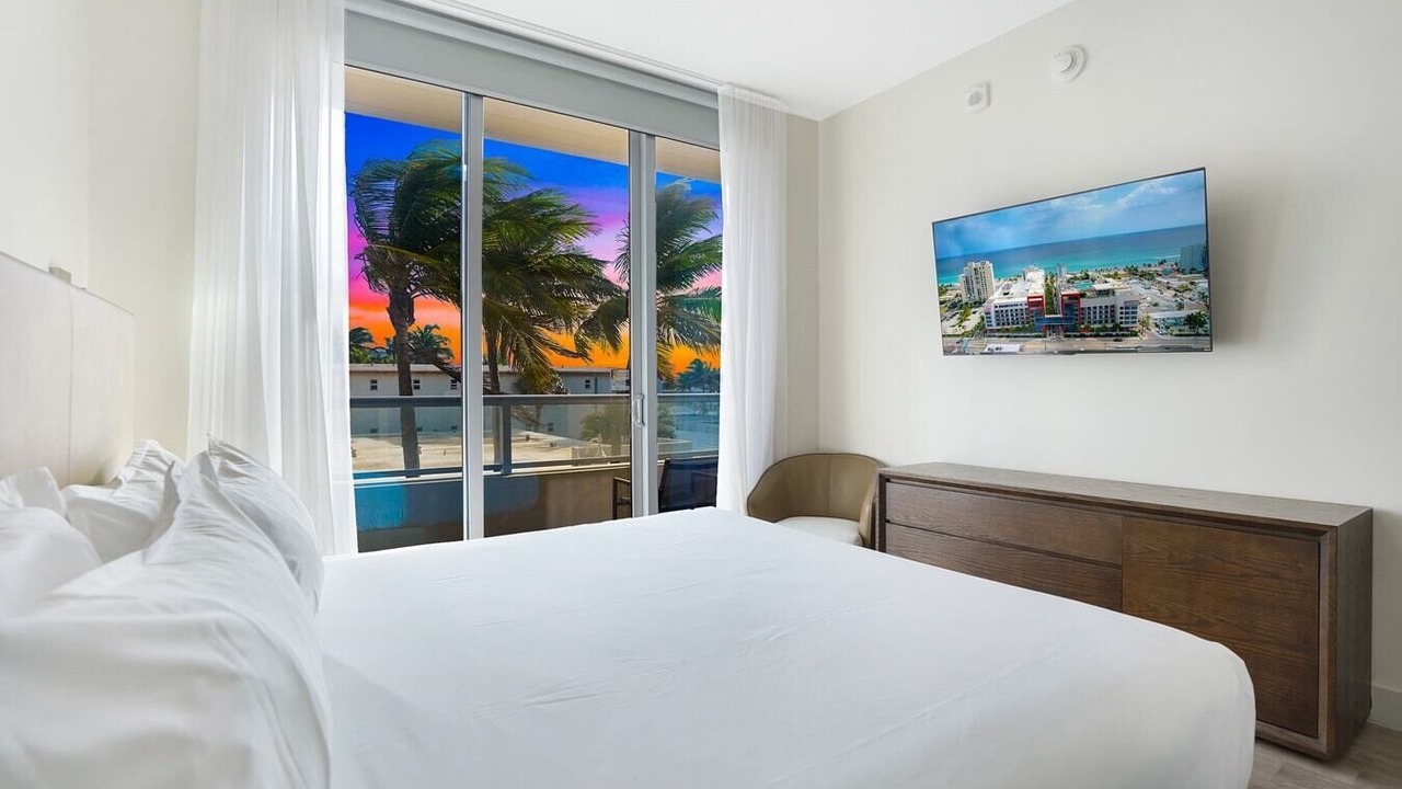 Photo of Bedroom in Hollywood