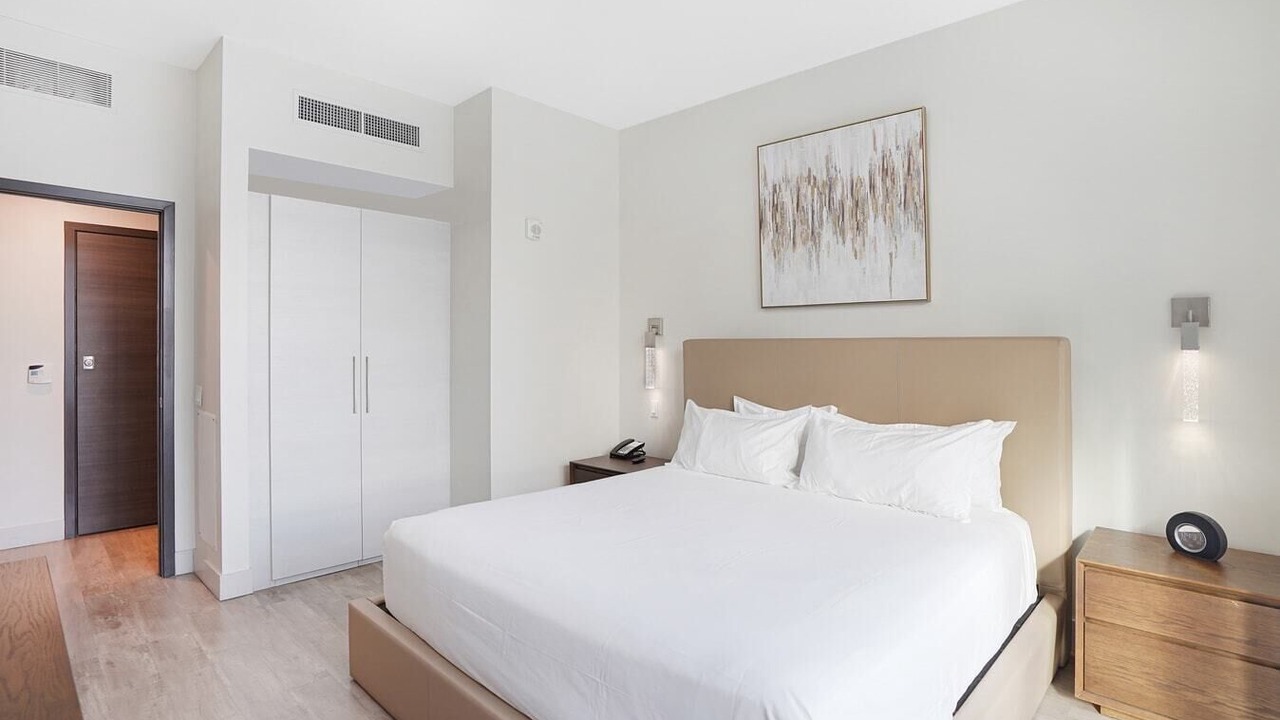 Photo of Bedroom in Hollywood