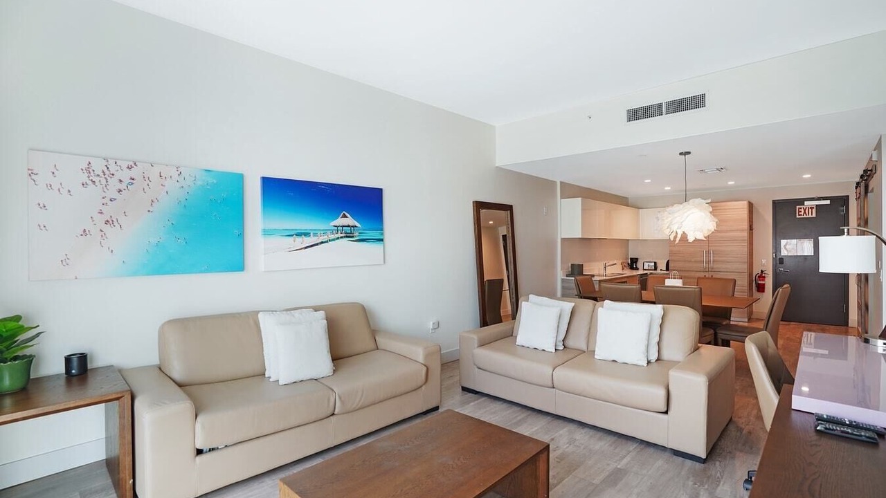 Photo of Livingroom in Hollywood