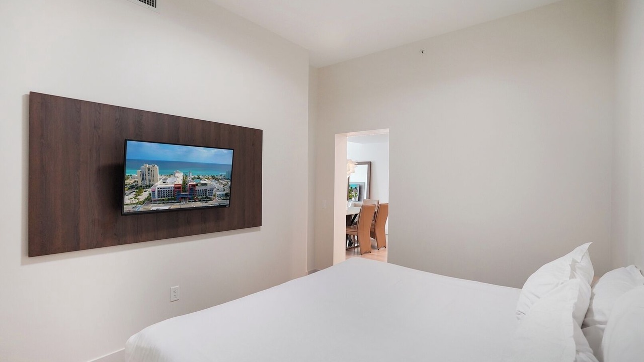 Photo of Bedroom in Hollywood
