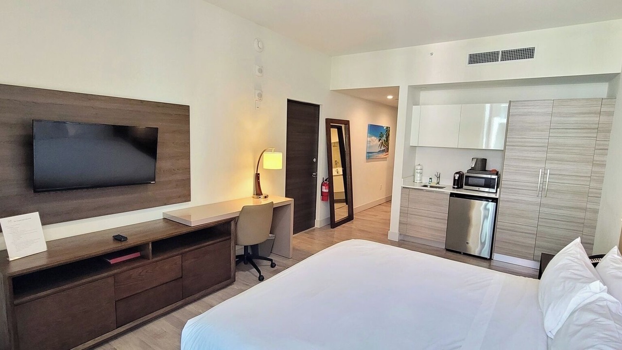 Photo of Bedroom in Hollywood