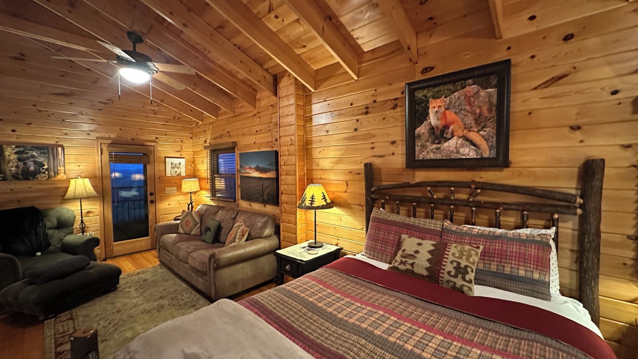 Photo of Bedroom in Purlear