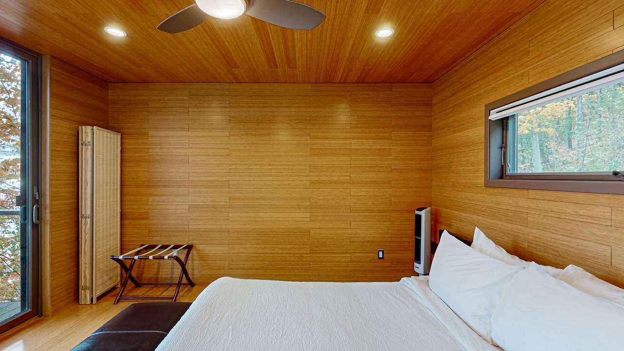 Photo of Bedroom in Valois