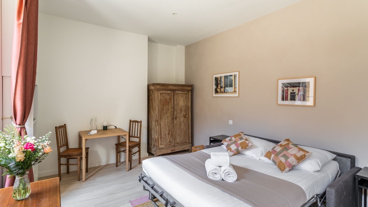 Photo of Bedroom in Centre