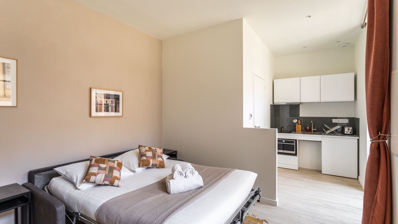 Photo of Bedroom in Centre