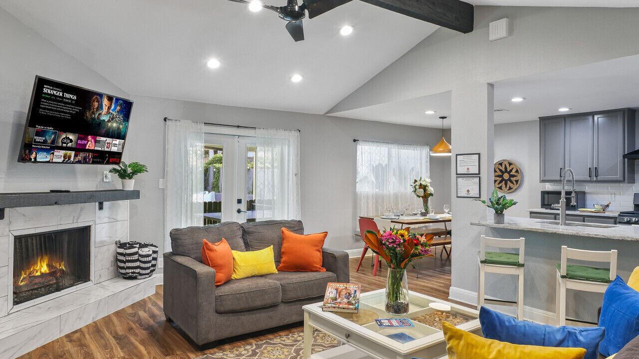 Photo of Livingroom in Wetmore