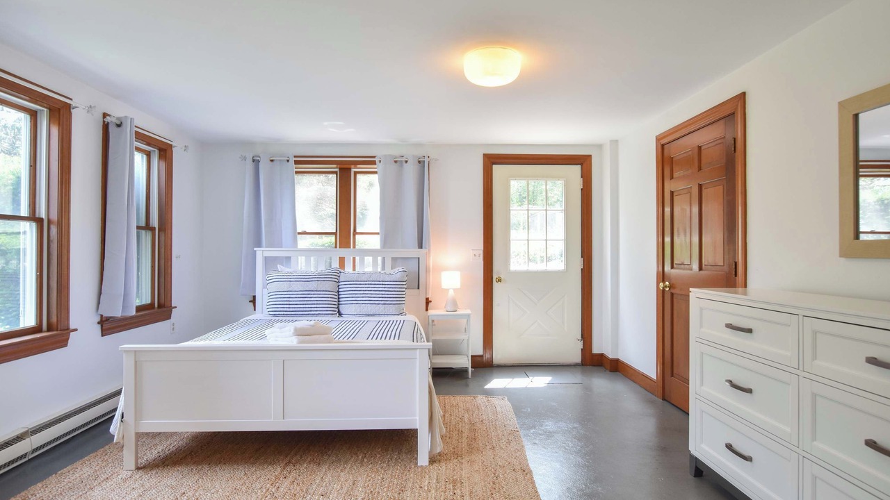 Photo of Bedroom in South Orleans