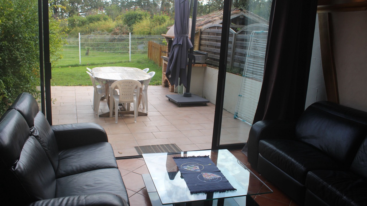 Photo of Others in Lafrancaise