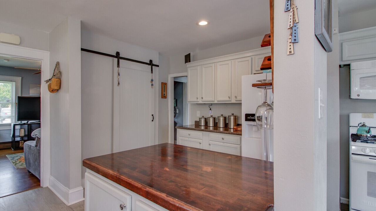 Photo of Kitchen in Willoughby Spit