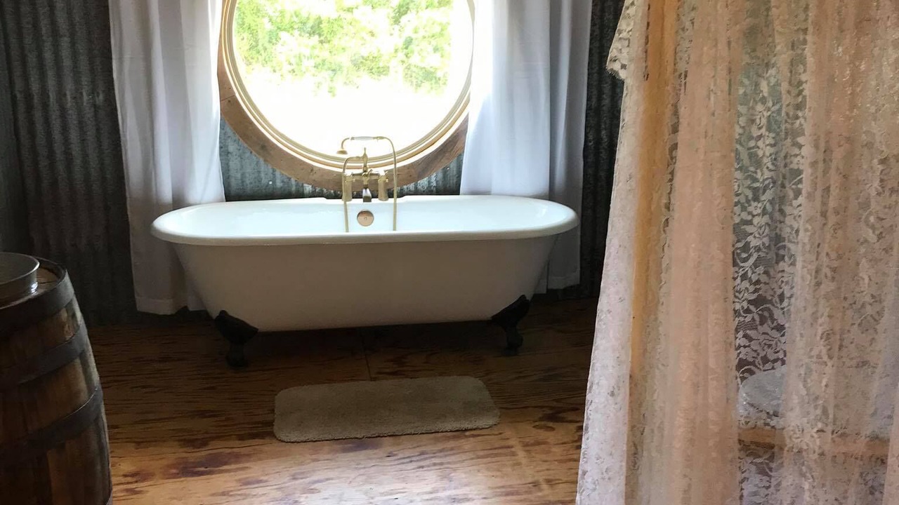 Photo of Bathroom in Zephyr