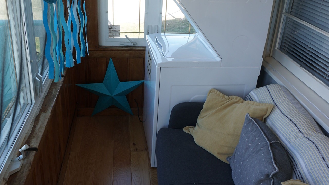 Photo of Livingroom in Hampton