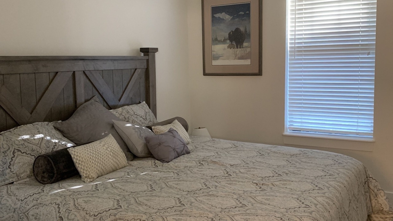 Photo of Bedroom in Pinebrook