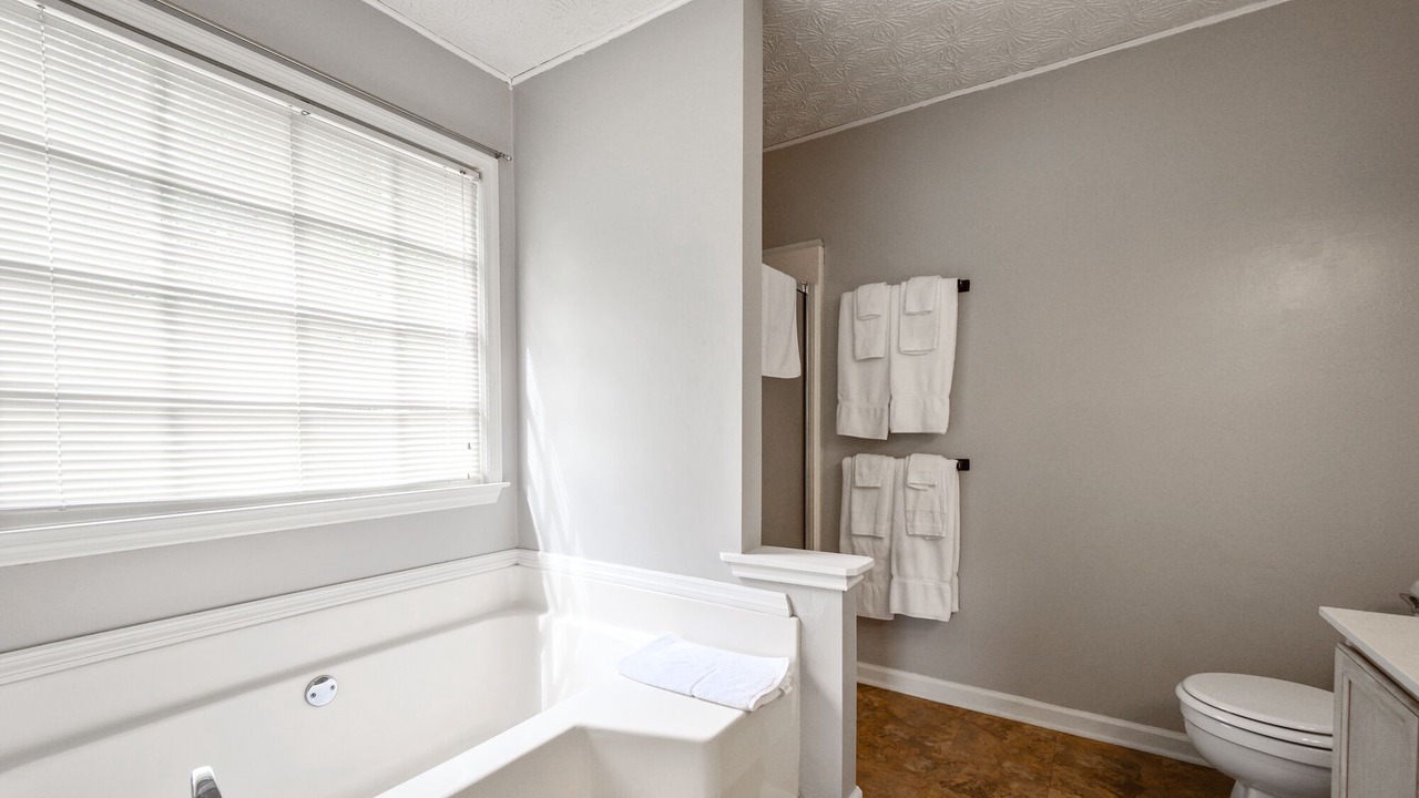 Photo of Bathroom in Clarkdale