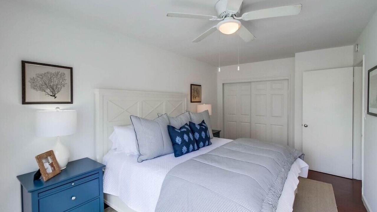 Photo of Bedroom in South Mission Beach