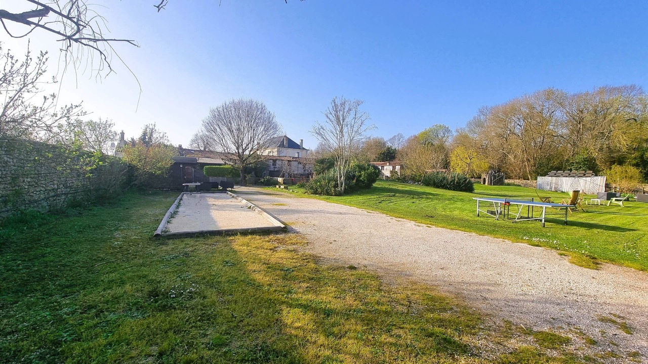 Photo of Others in Saint-Just-Luzac