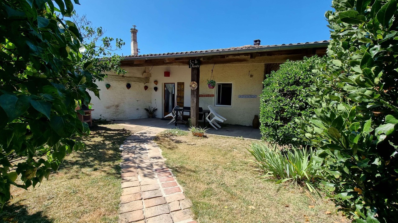 Photo of Others in Saint-Just-Luzac