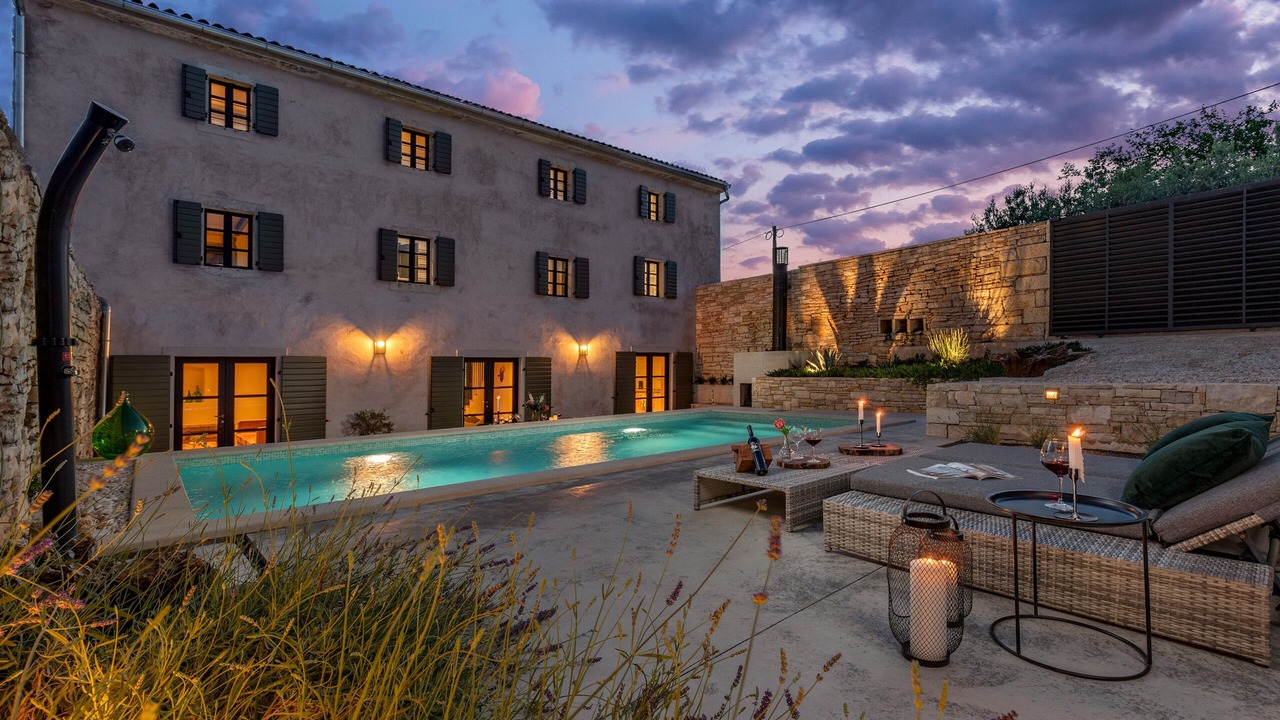Photo of Outdoor in Golas