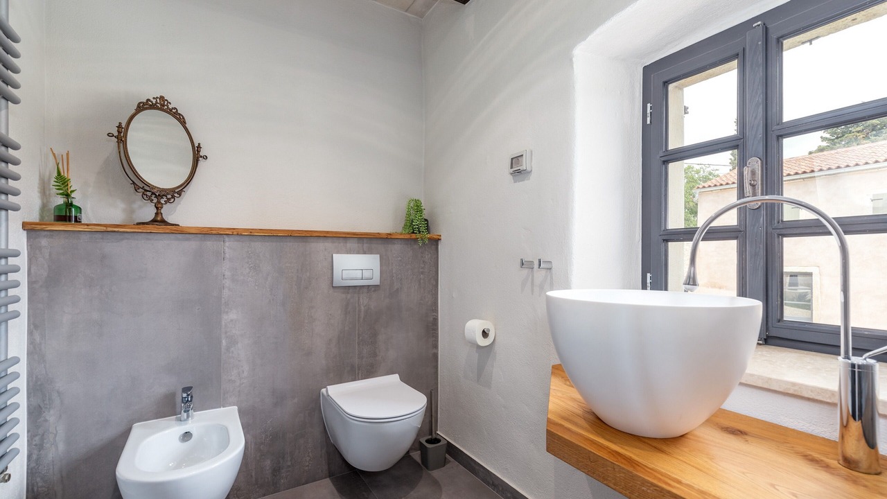 Photo of Bathroom in Golas
